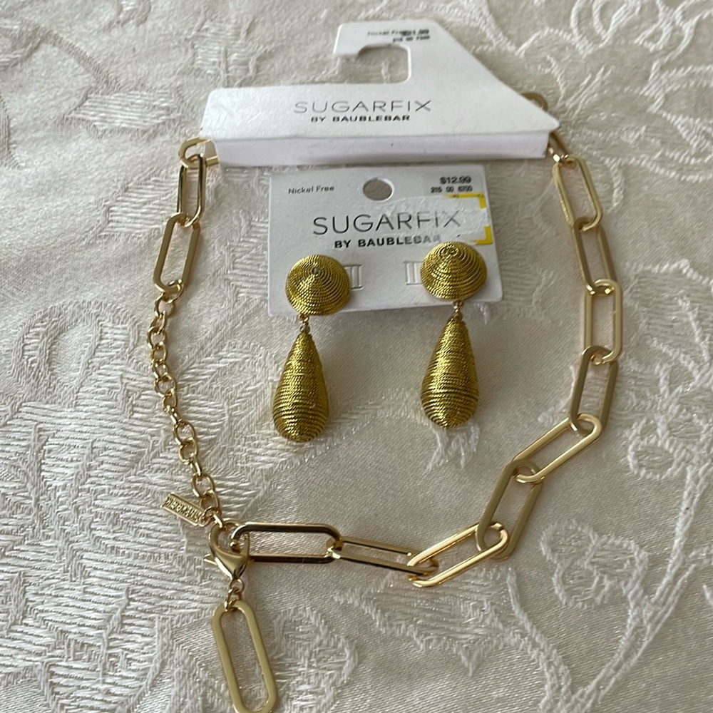 New On Cards Sugarfix Baublebar Chain Link Necklace and Dangle Earrings